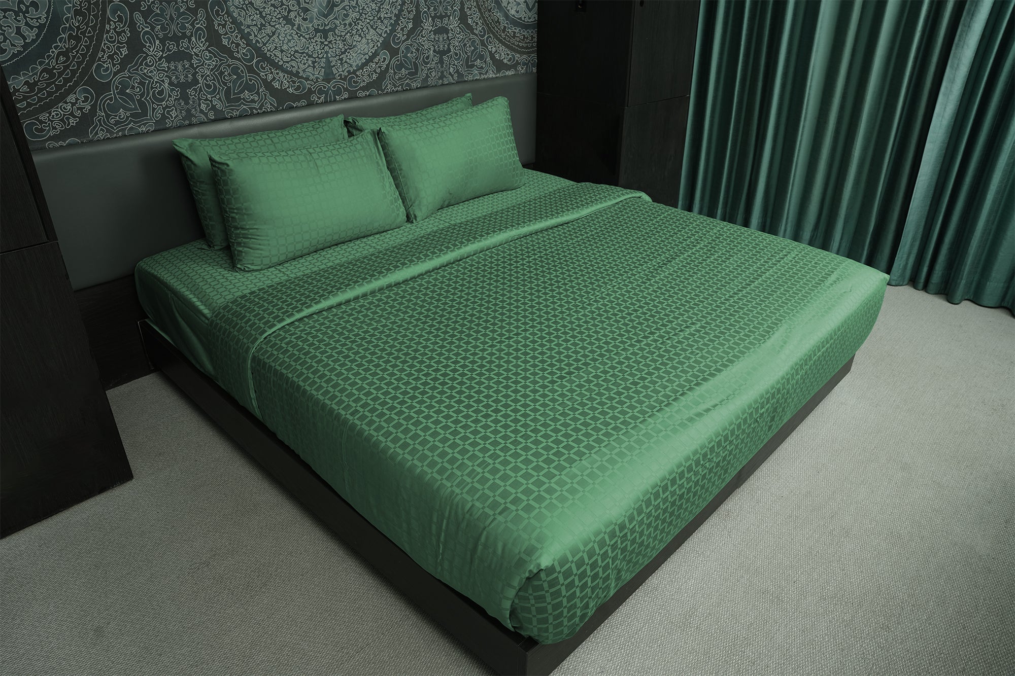 Malachite Green, 400TC, Signature Checks Bedsheet Set