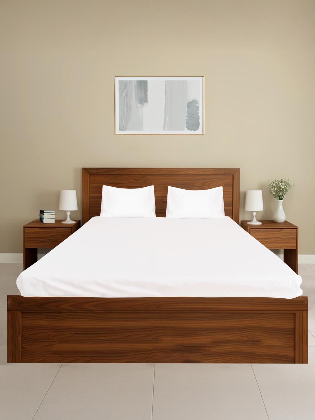 Pintuck on White Percale, 300 TC Bedsheet Set