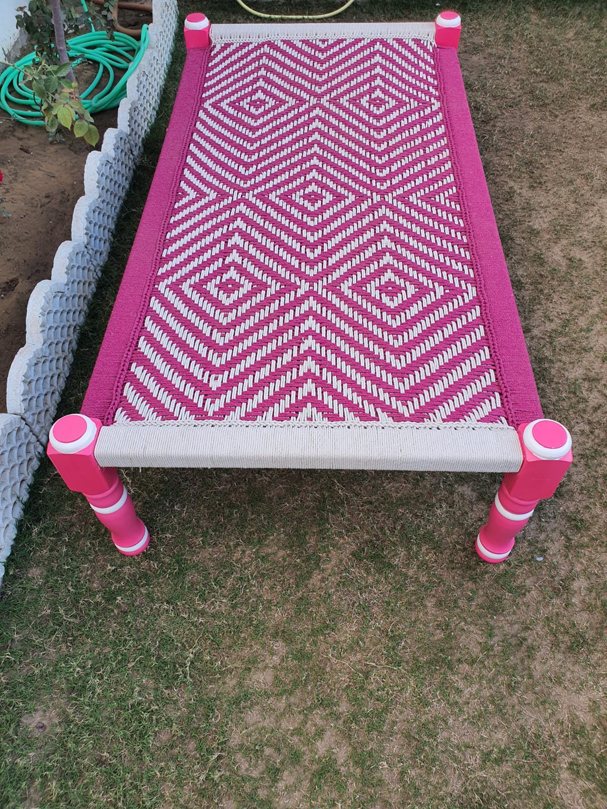 INDIAN HANDWOVEN WHOLE ROPE CHARPAI