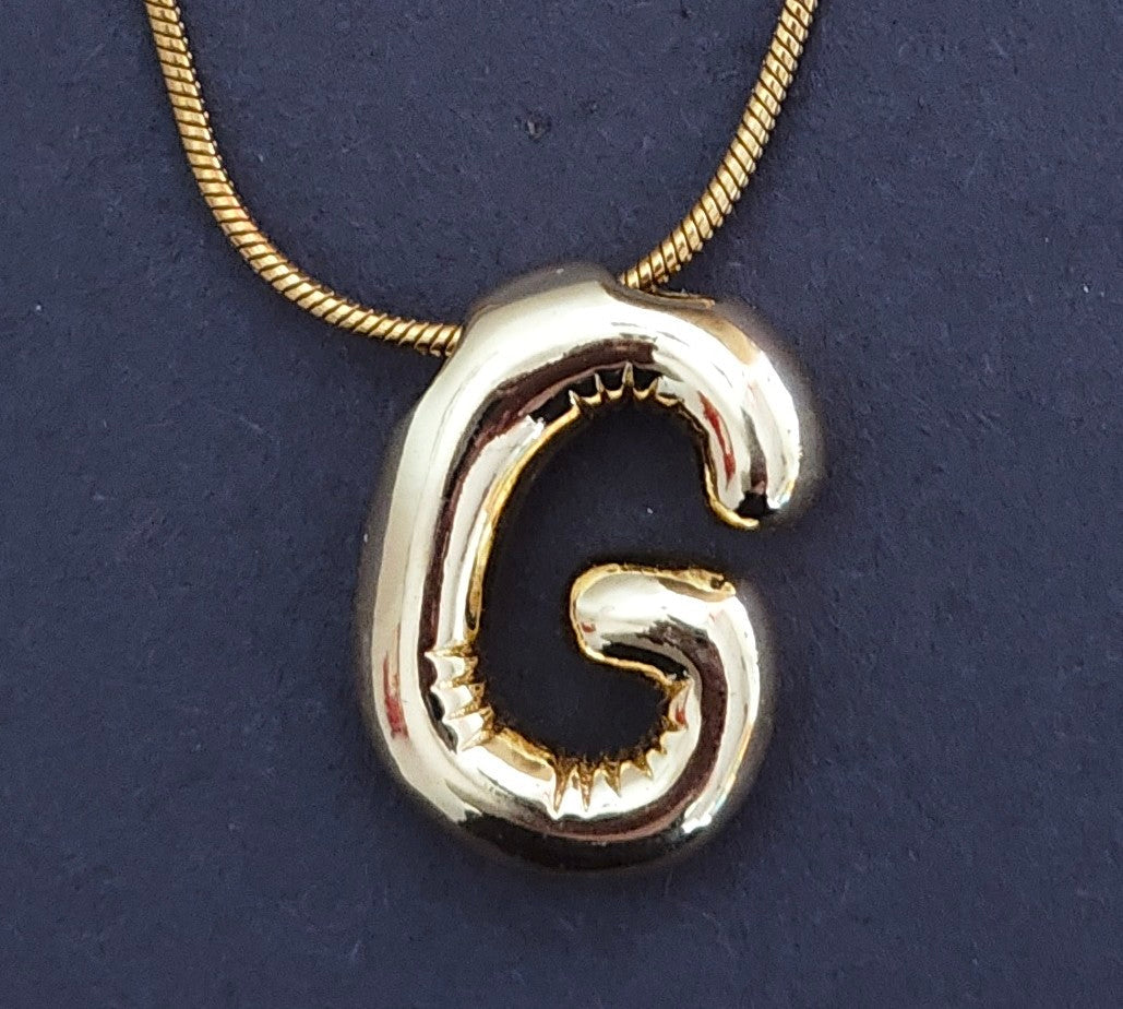 BeYoou.Bling Anti-Tarnish Waterproof Stainless Steel Snake Chain with Letter 'G' Pendant Necklace