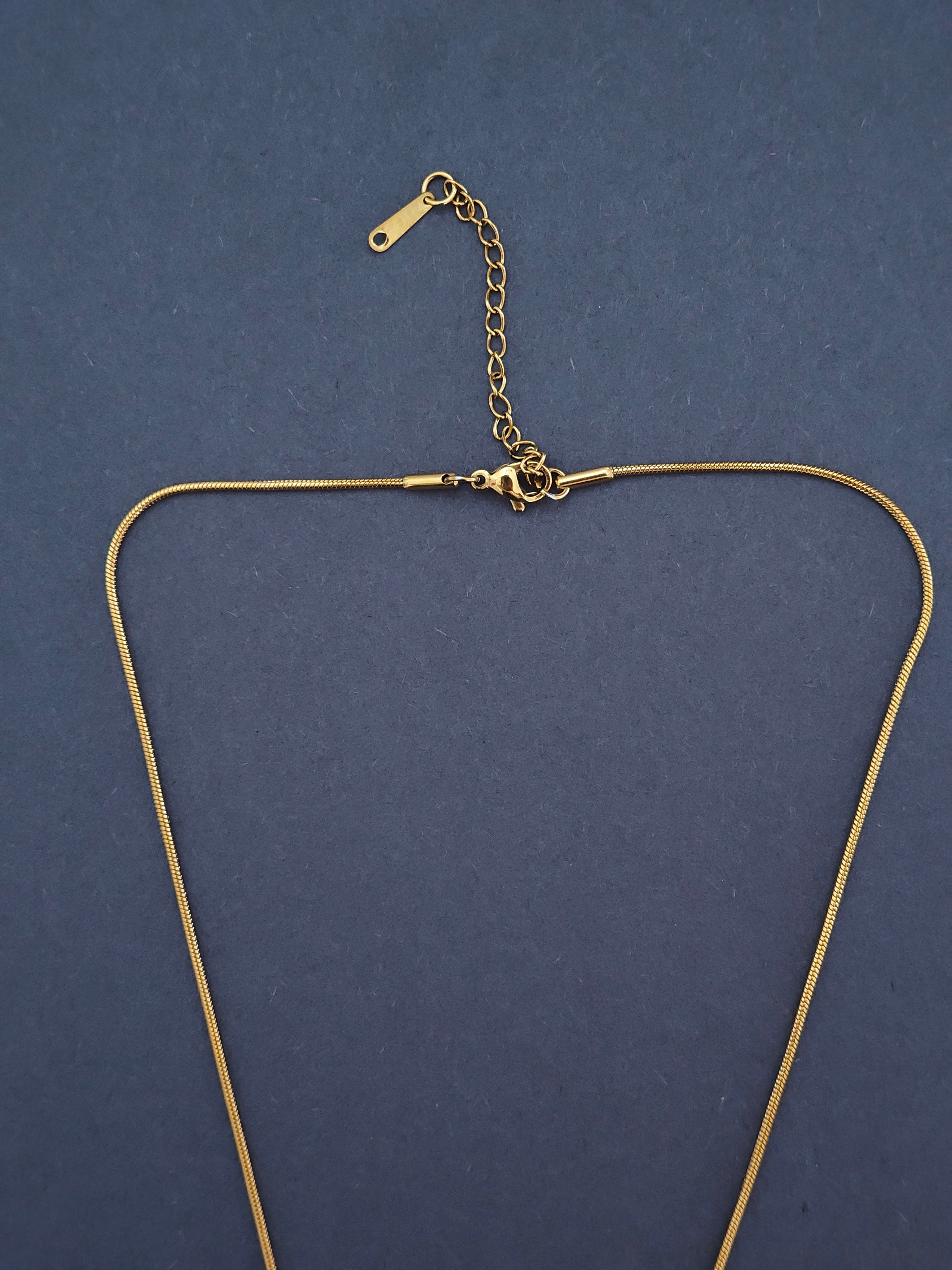 BeYoou.Bling Anti-Tarnish Waterproof Stainless Steel Snake Chain with Letter 'G' Pendant Necklace