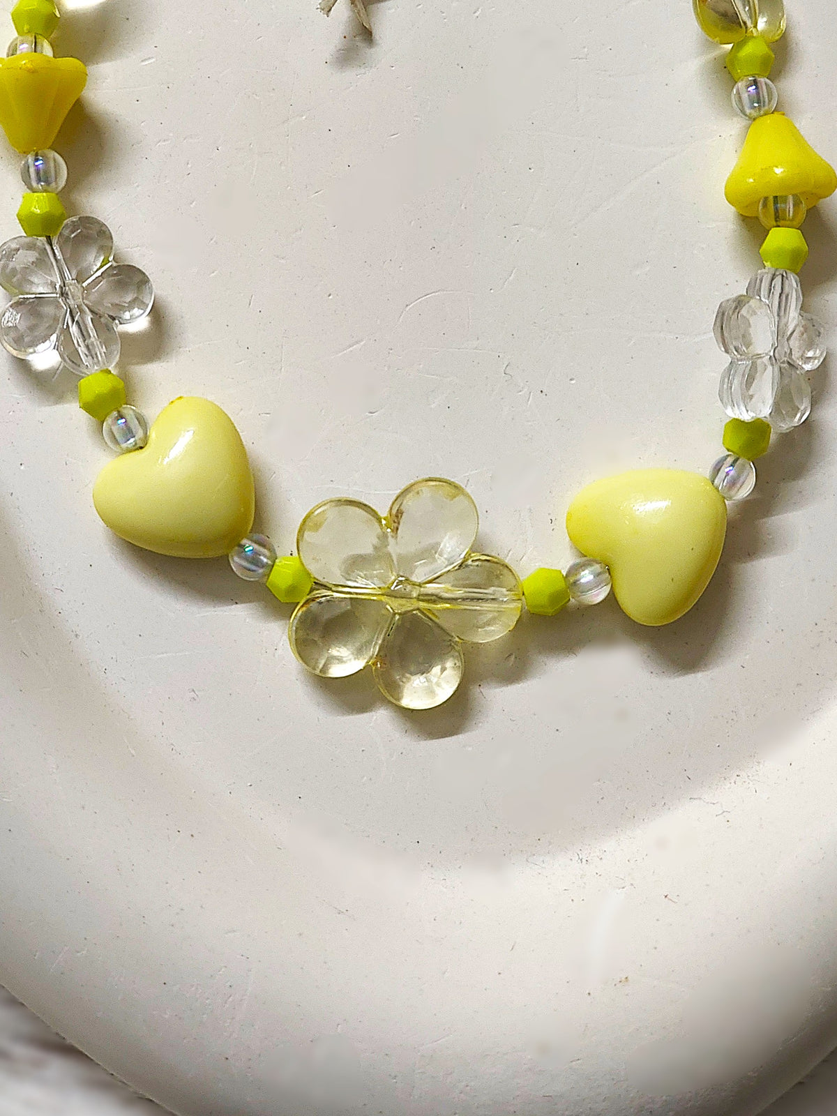 BeYoou.Bling Handcrafted Yellow Daisy & Heart Beaded Wristlet Keychain & Phone Tag, Safety Tag