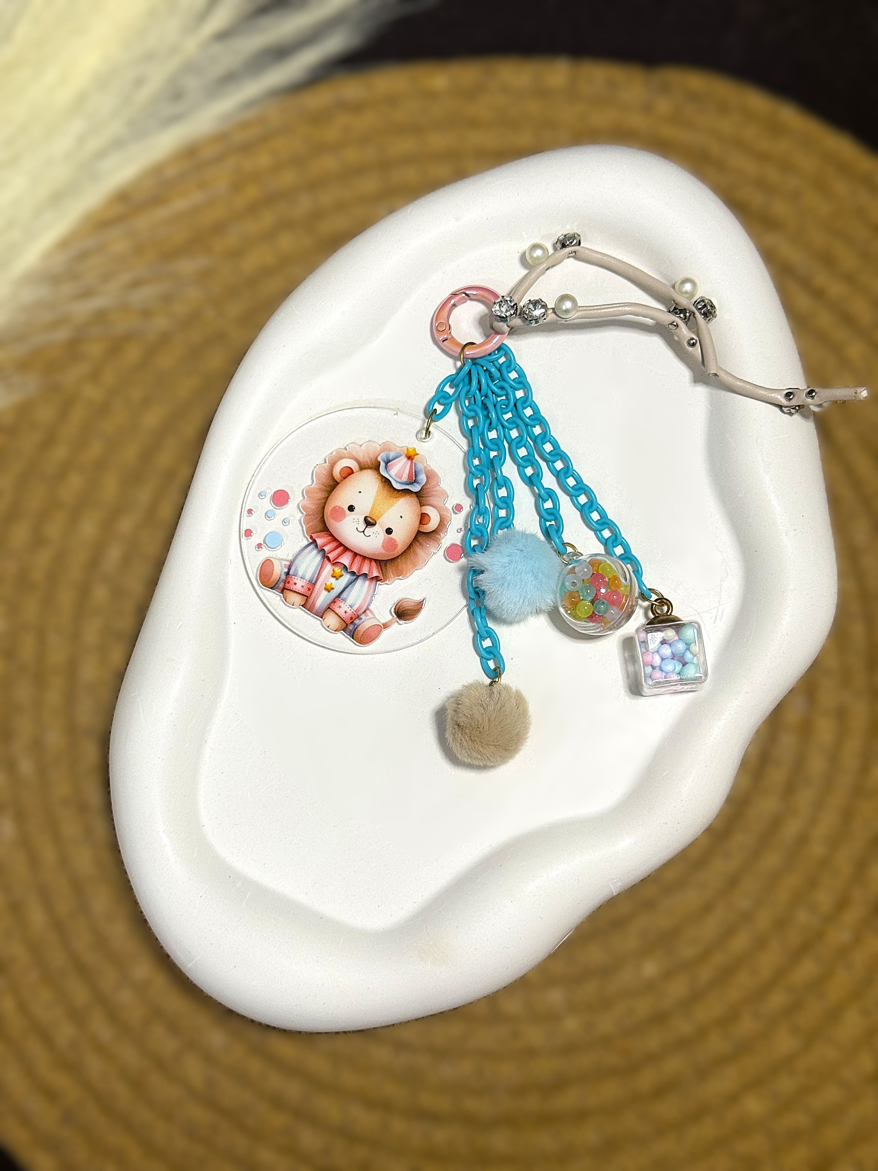BeYoou.Bling Handcrafted Premium Limited-edition Kawaii Circus Lion Acrylic Keychain/Bag Charm