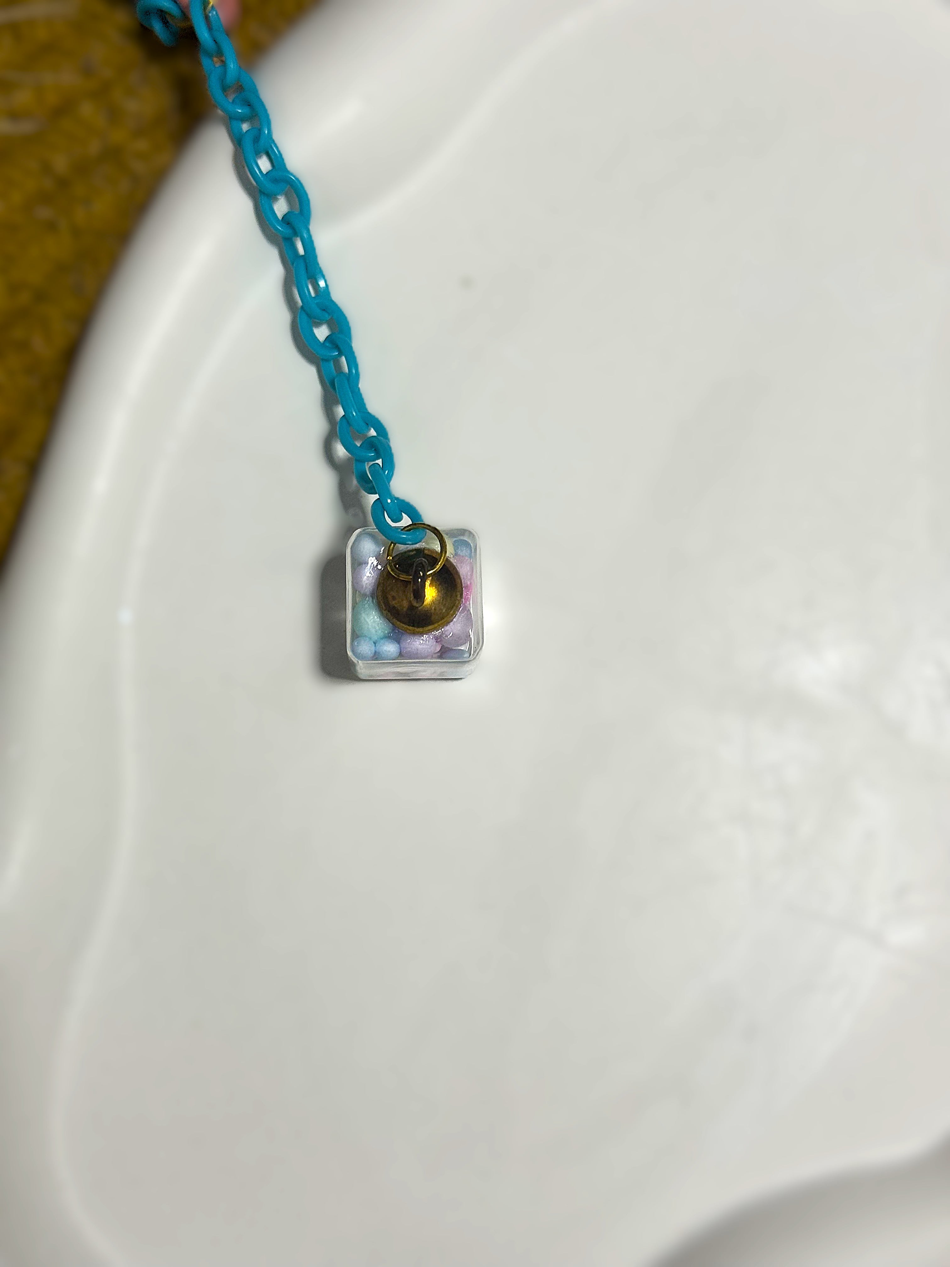 BeYoou.Bling Handcrafted Premium Limited-edition Kawaii Circus Lion Acrylic Keychain/Bag Charm