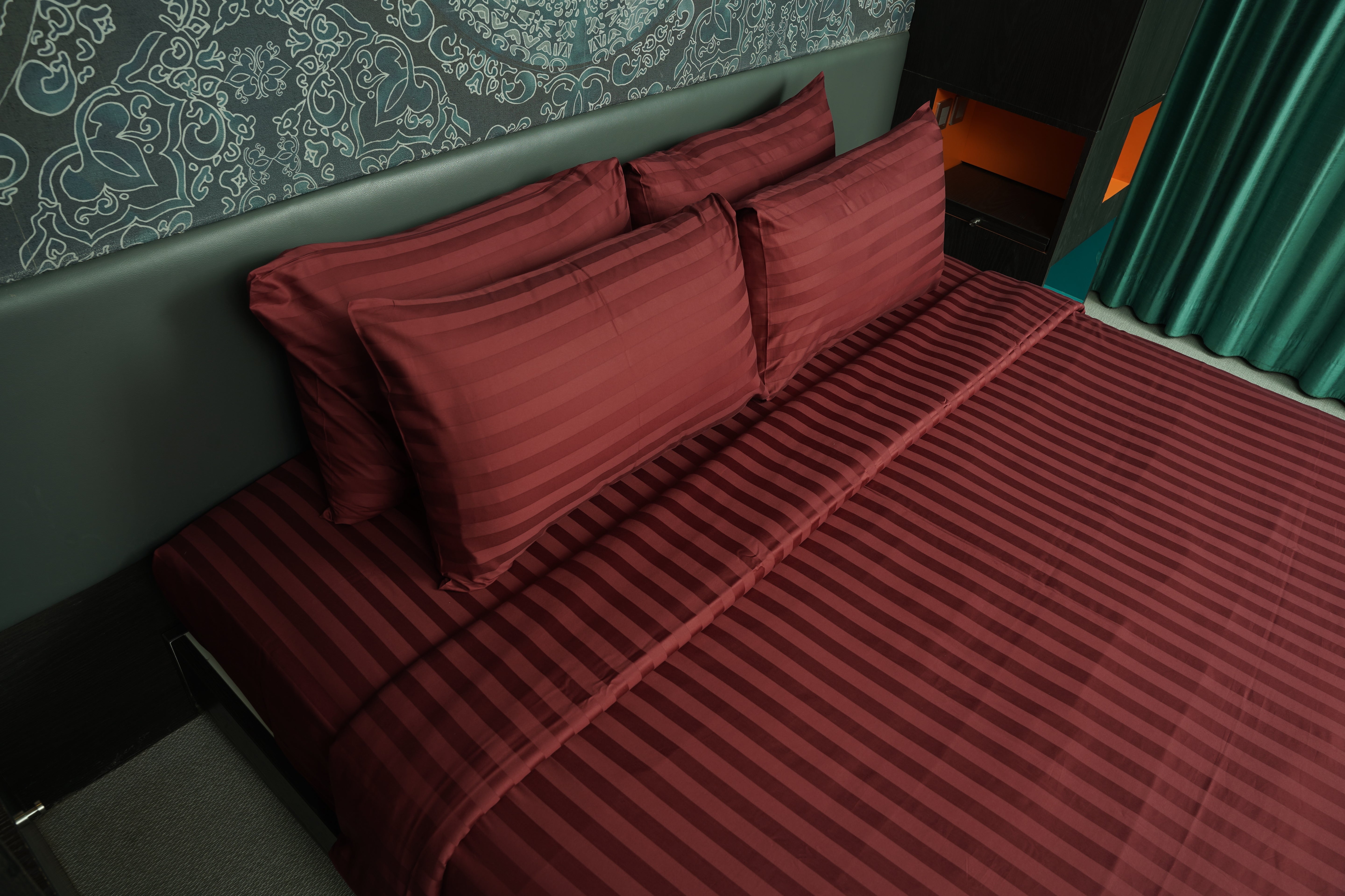Merlot, 500TC, Stripes Bedsheet Set