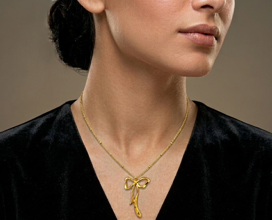 BeYoou.Bling Anti-Tarnish Waterproof Stainless Steel Ribbon Bow Pendant Necklace
