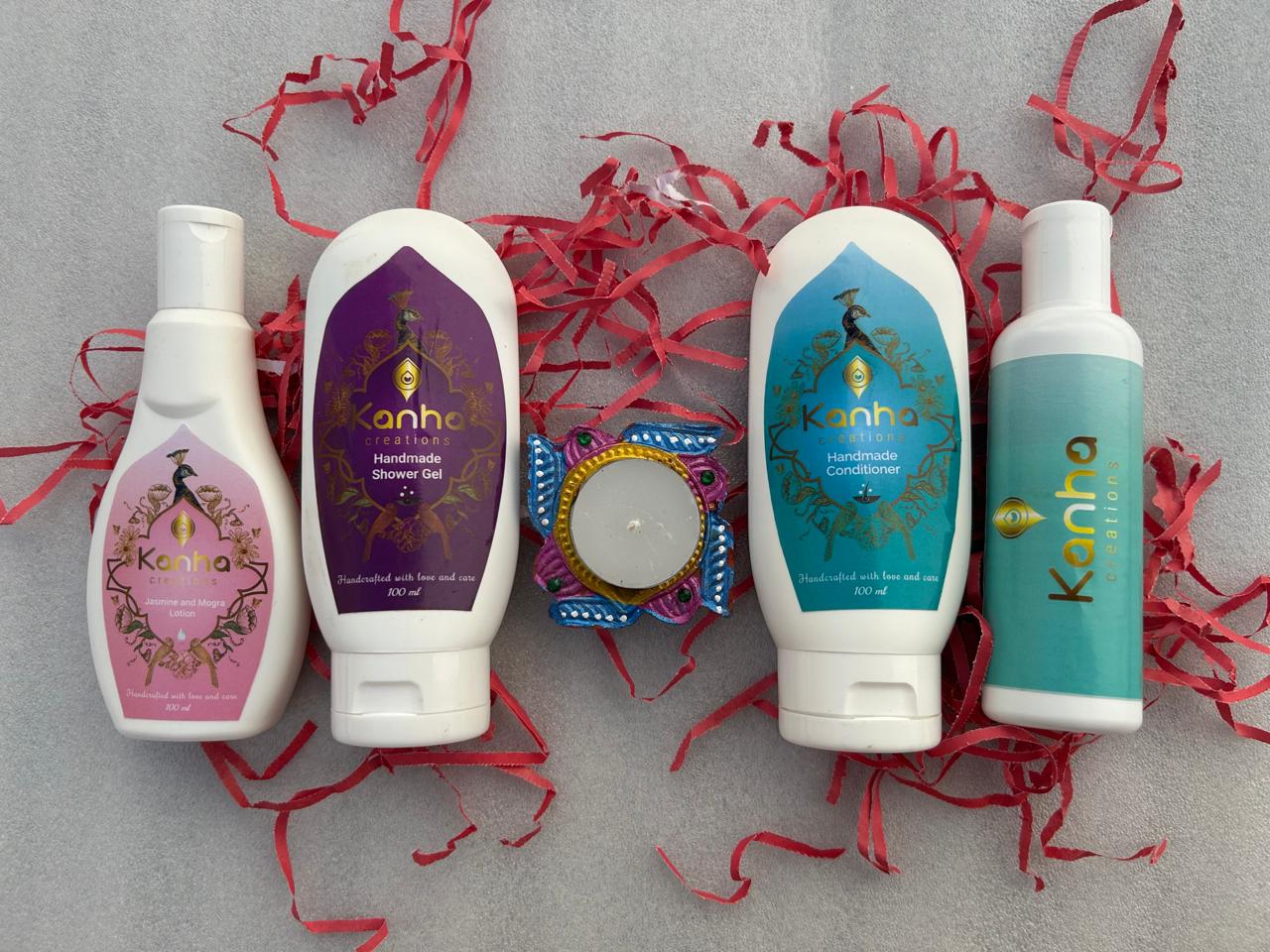 Kanha creations Diwali Hamper of Natural Bath Essential Kit