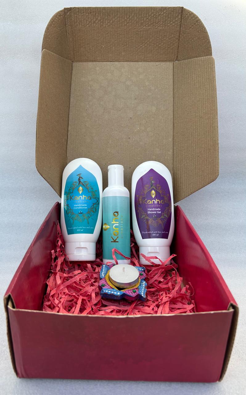 Kanha creations Diwali Hamper of Cleanse & Hydrate Combo