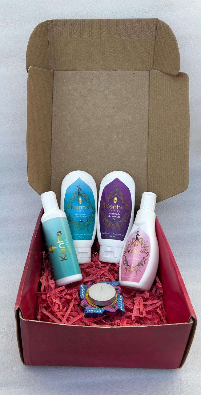 Kanha creations Diwali Hamper of Natural Bath Essential Kit