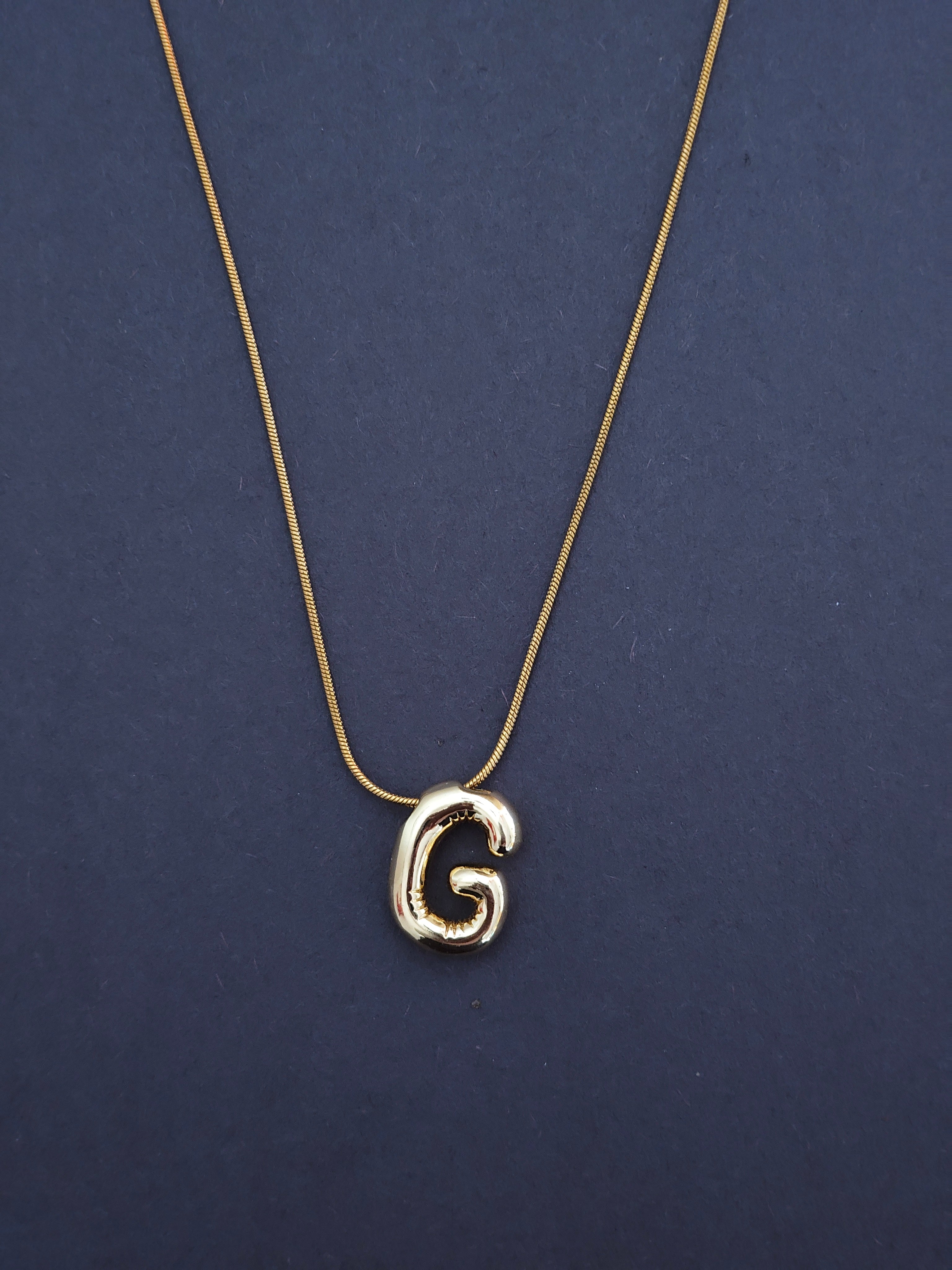 BeYoou.Bling Anti-Tarnish Waterproof Stainless Steel Snake Chain with Letter 'G' Pendant Necklace