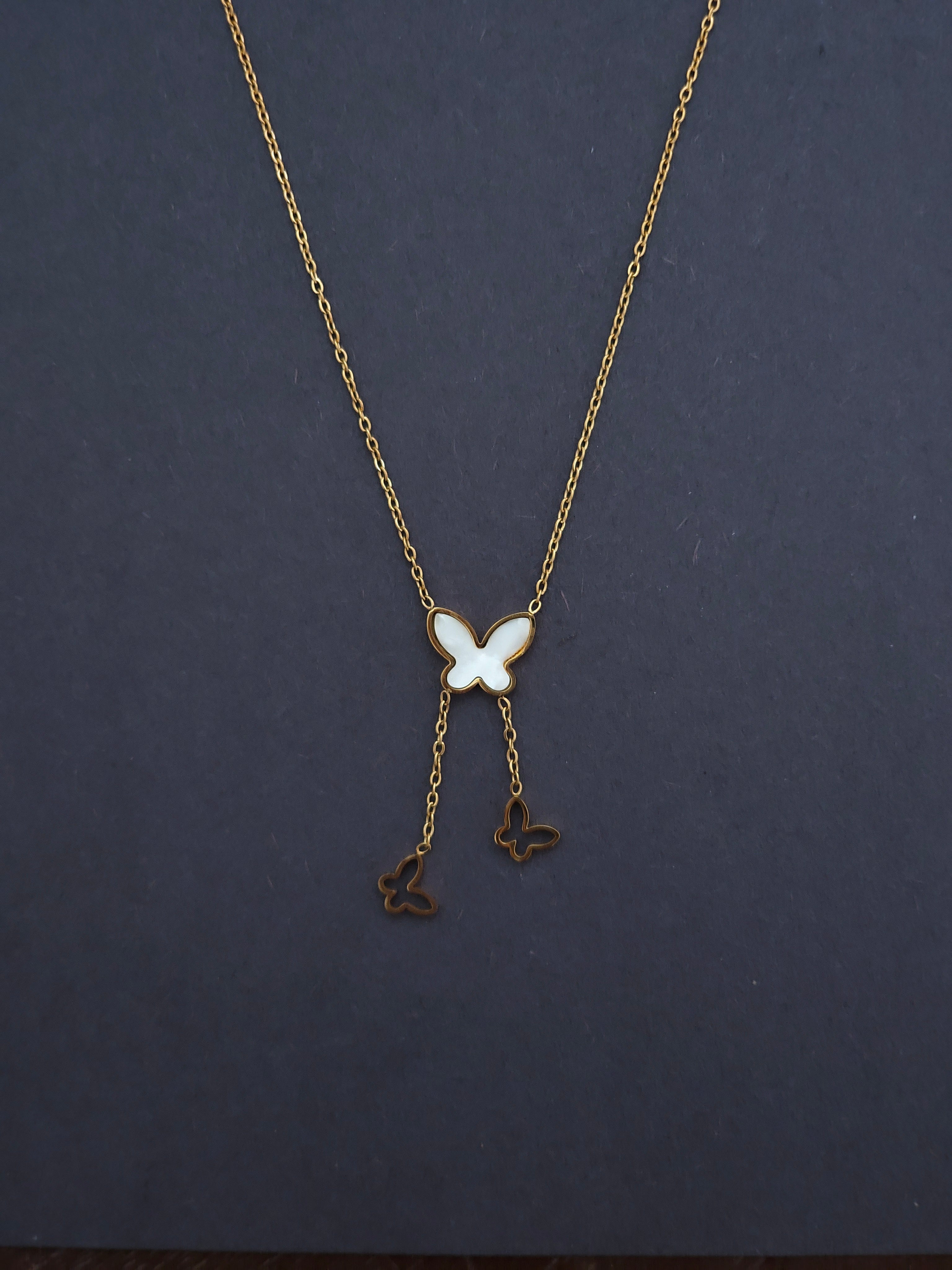 BeYoou.Bling Anti-Tarnish Waterproof Stainless Steel Elegant Mother of Pearl Butterfly Pendant Necklace for Women