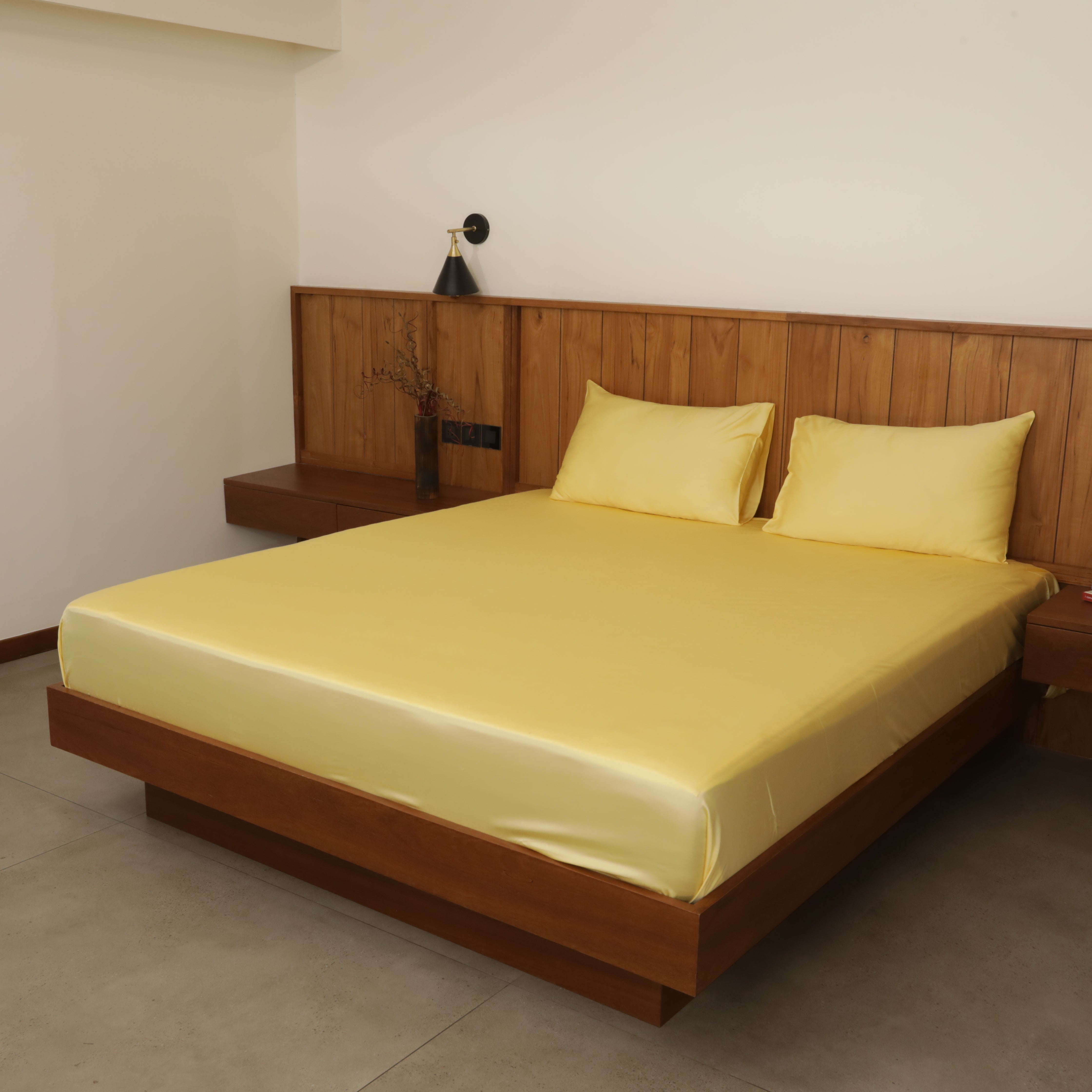 Italian Straw, Vegan Silk Bedsheet Set