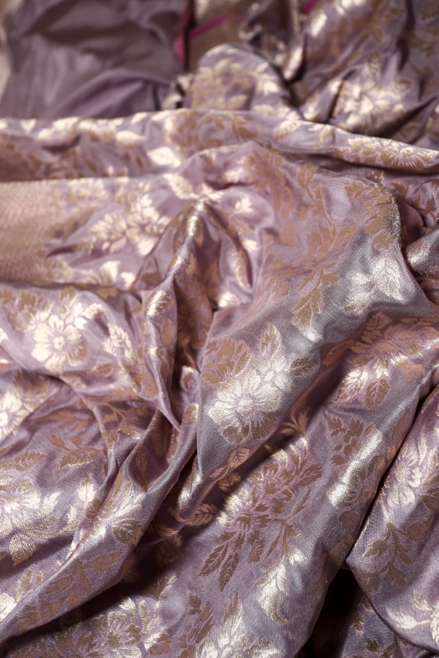 Lavender Banarasi brocade Katan silk saree - hfnl!fe