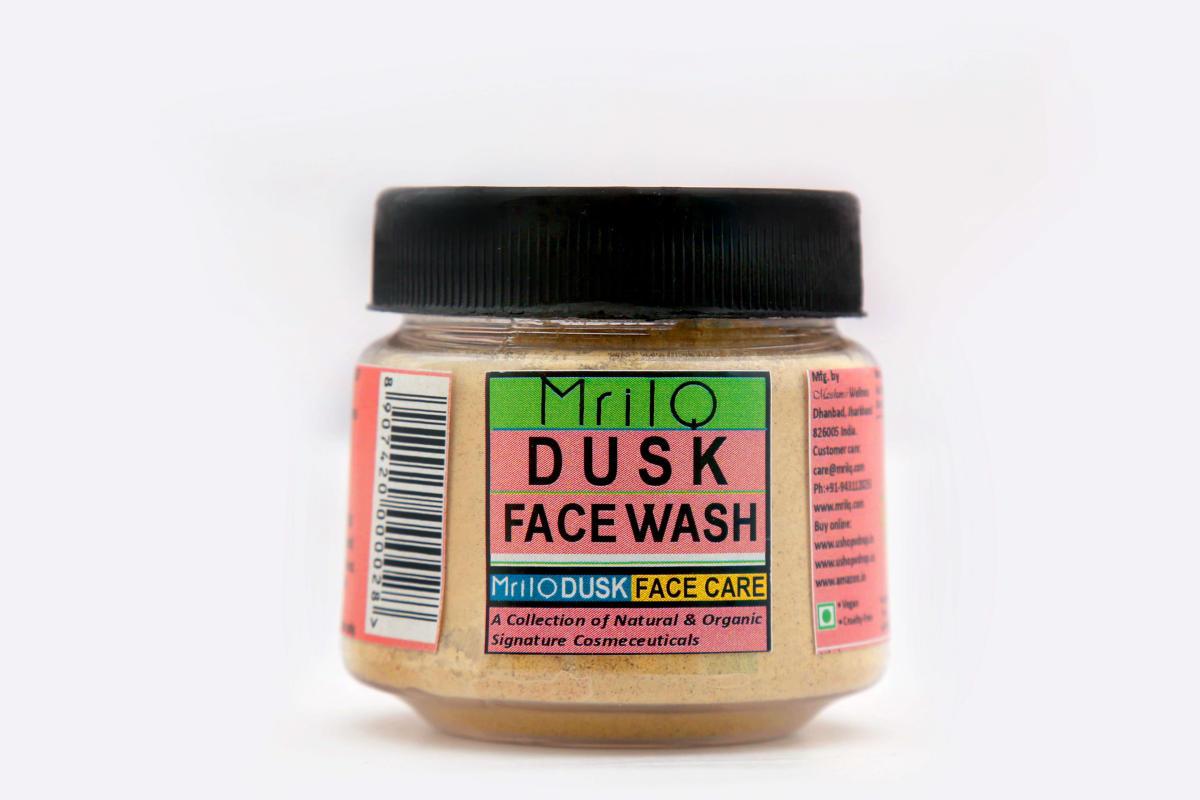 MrilQ DusK™: Face Wash - hfnl!fe
